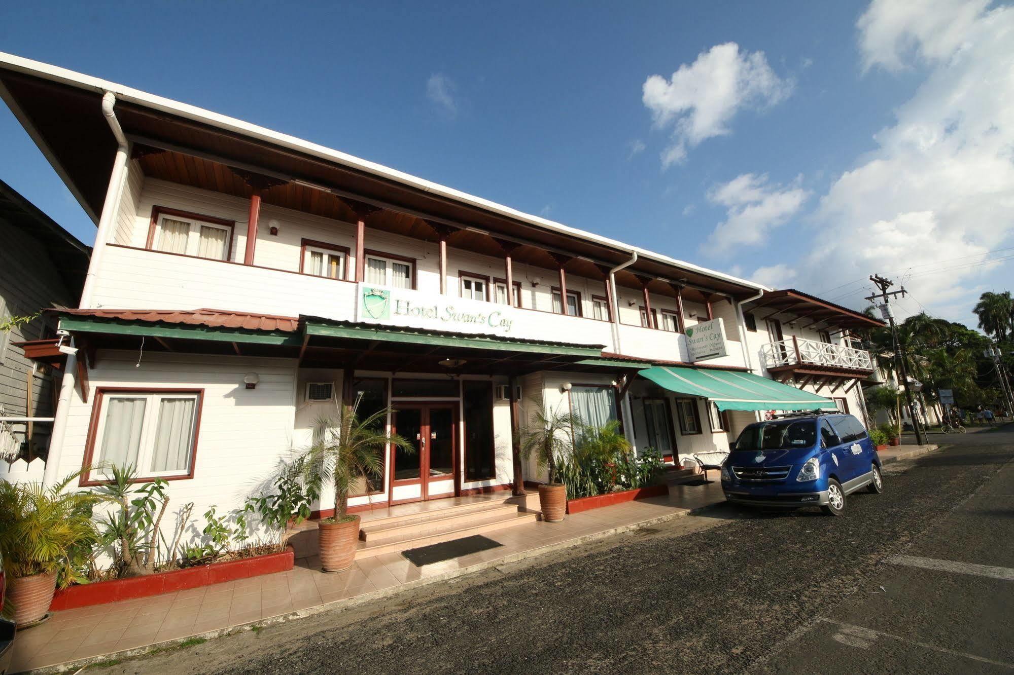 Swans Cay Hotel Bocas del Toro Zewnętrze zdjęcie